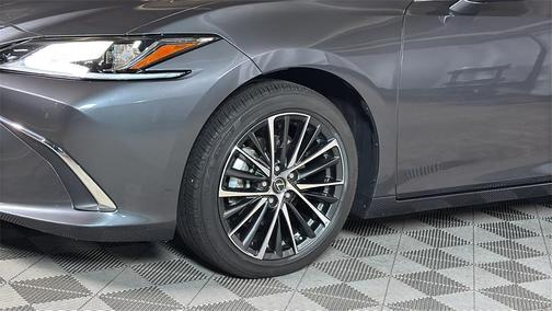 2024 Lexus ES 350 Base