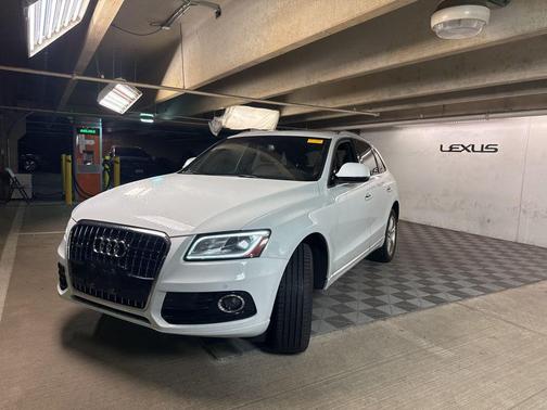 Glacier White 2016 Audi Q5 2.0T Premium Plus