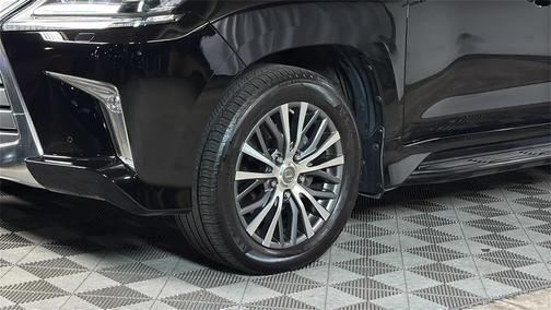 2017 Lexus LX 570 Base