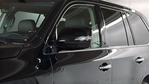 2017 Lexus LX 570 Base