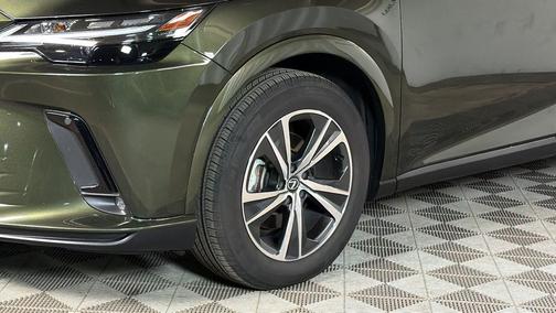 Nori Green Pearl 2024 Lexus RX 350 Premium