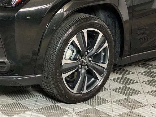 2024 Lexus UX 250h Base