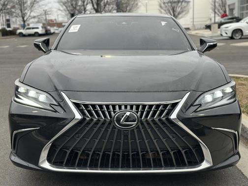 2024 Lexus ES 350 Ultra Luxury
