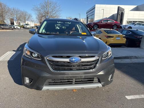 2022 Subaru Outback Touring XT