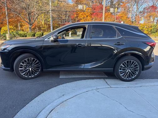 2025 Lexus RX 450h+ Base