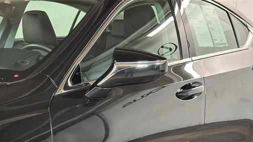 2024 Lexus ES 250 Base