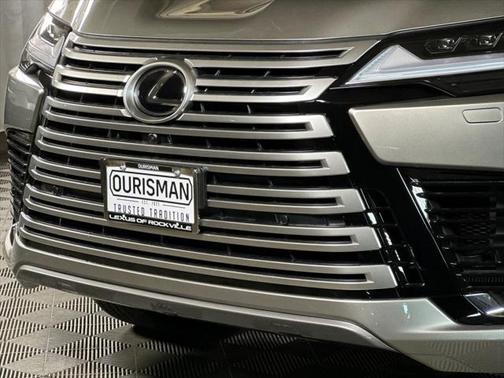2025 Lexus LX 600 Luxury