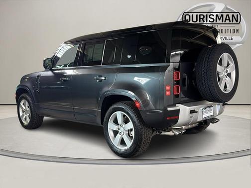 2024 Land Rover Defender 110 P500 SE