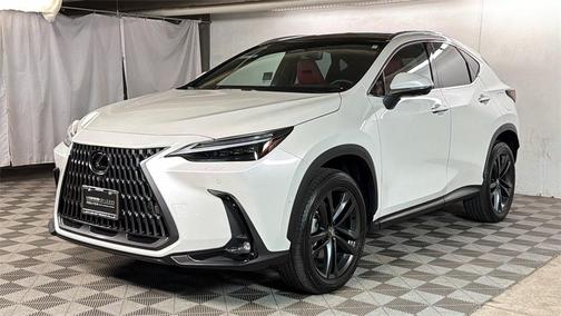 2025 Lexus NX 450h+ Luxury