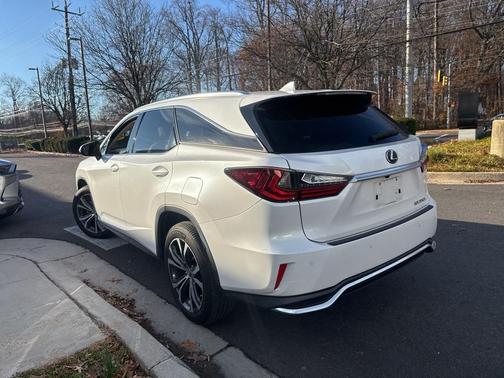 2022 Lexus RX 350L Base
