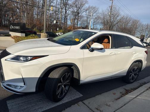 2022 Lexus RX 350L Base