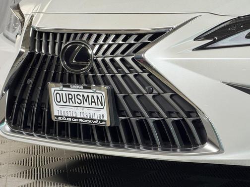 2025 Lexus ES 350 Base