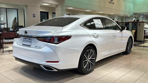 2025 Lexus ES 350 Base