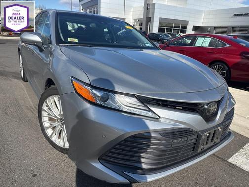 2018 Toyota Camry XLE