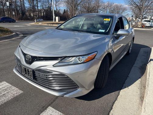 2018 Toyota Camry XLE