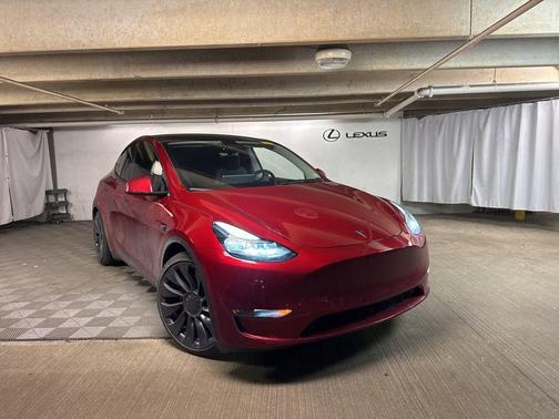 2024 Tesla Model Y Performance Dual Motor All-Wheel Drive