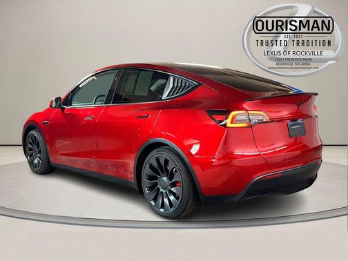2024 Tesla Model Y Performance Dual Motor All-Wheel Drive