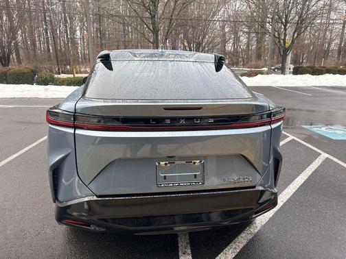 2024 Lexus RZ 450e Premium