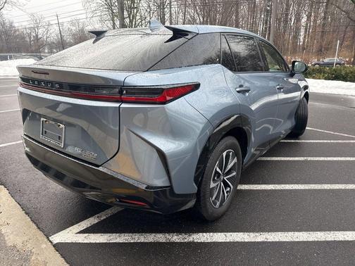 2024 Lexus RZ 450e Premium