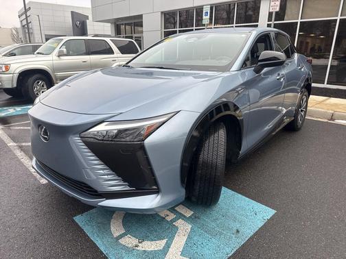 2024 Lexus RZ 450e Premium