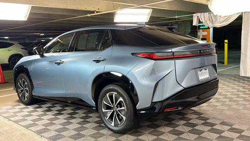 2024 Lexus RZ 450e Premium