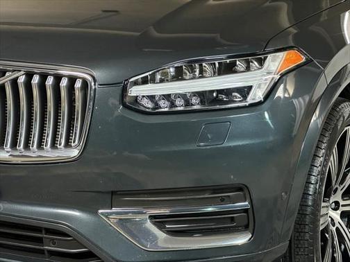 2022 Volvo XC90 Recharge Plug-In Hybrid T8 Inscription 6 Passenger