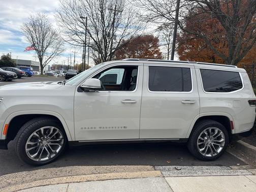 2022 Jeep Grand Wagoneer Series II 4x4