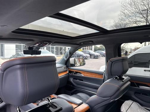 2022 Jeep Grand Wagoneer Series II 4x4