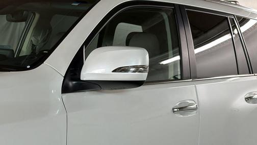 Eminent White Pearl 2023 Lexus GX 460 Premium