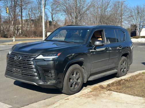 2023 Lexus LX 600 Premium
