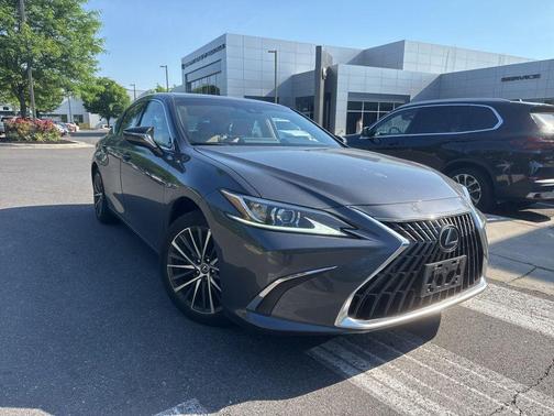 Cloudburst Gray 2023 Lexus ES 350 Base