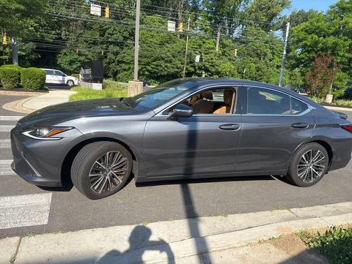 Cloudburst Gray 2023 Lexus ES 350 Base
