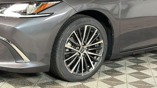 Cloudburst Gray 2023 Lexus ES 350 Base