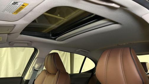 Platinum White Pearl 2020 Acura TLX Technology
