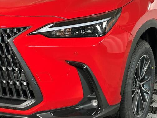 2025 Lexus NX 350h Premium