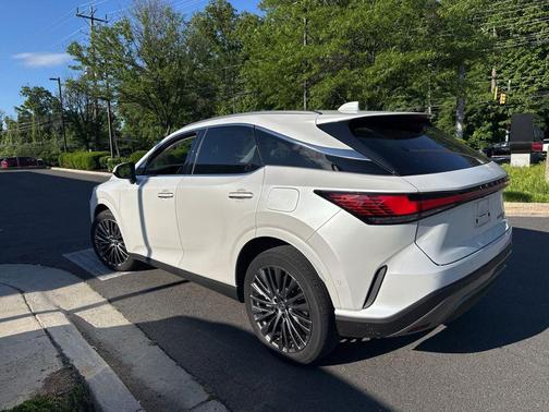 Eminent White Pearl 2024 Lexus RX 450h+ Base