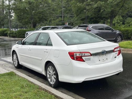 2014 Toyota Camry Hybrid XLE
