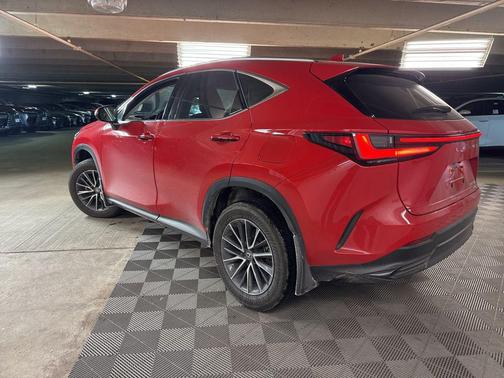 2024 Lexus NX 350h Premium