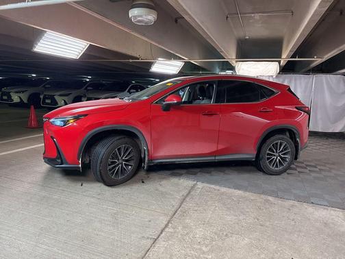 2024 Lexus NX 350h Premium