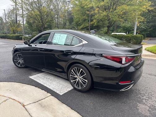 2024 Lexus ES 350 Base