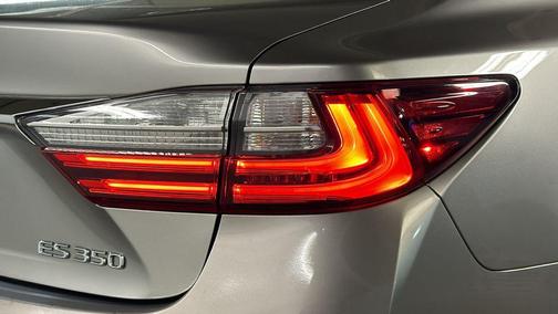 2016 Lexus ES 350 Base