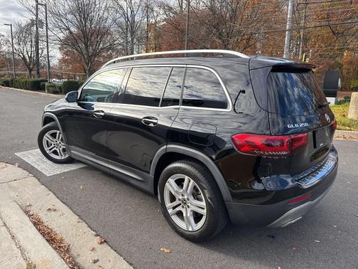 2021 Mercedes-Benz GLB 250 4MATIC