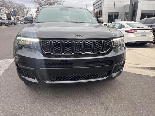 2023 Jeep Grand Cherokee L Summit