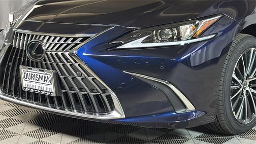 2025 Lexus ES 350 Base
