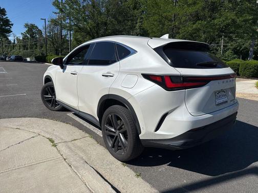Eminent White Pearl 2024 Lexus NX 450h+ Luxury