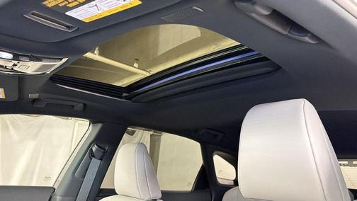 Eminent White Pearl 2026 Lexus RX 350 Premium
