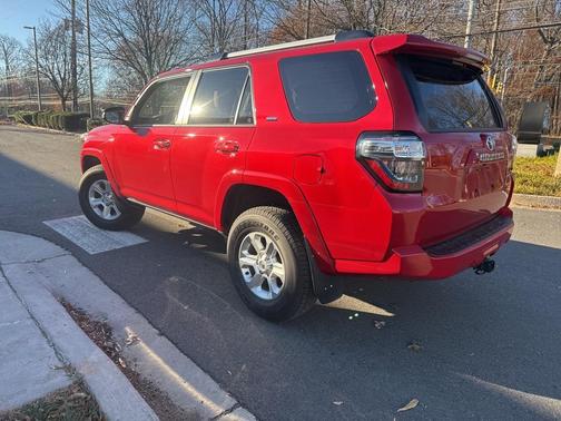 2024 Toyota 4Runner SR5 Premium