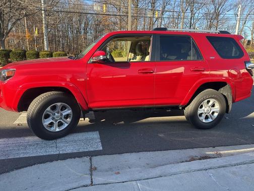 2024 Toyota 4Runner SR5 Premium