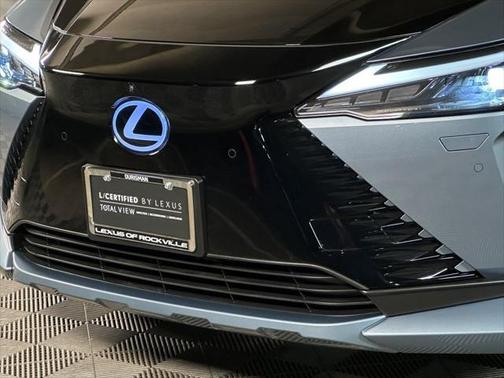 2023 Lexus RZ 450e Luxury