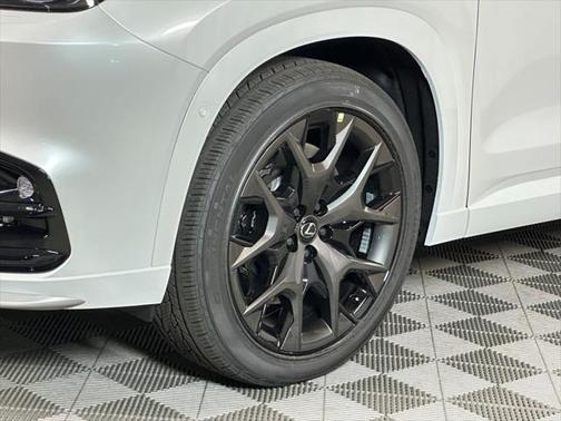 2025 Lexus TX 500h F SPORT Luxury